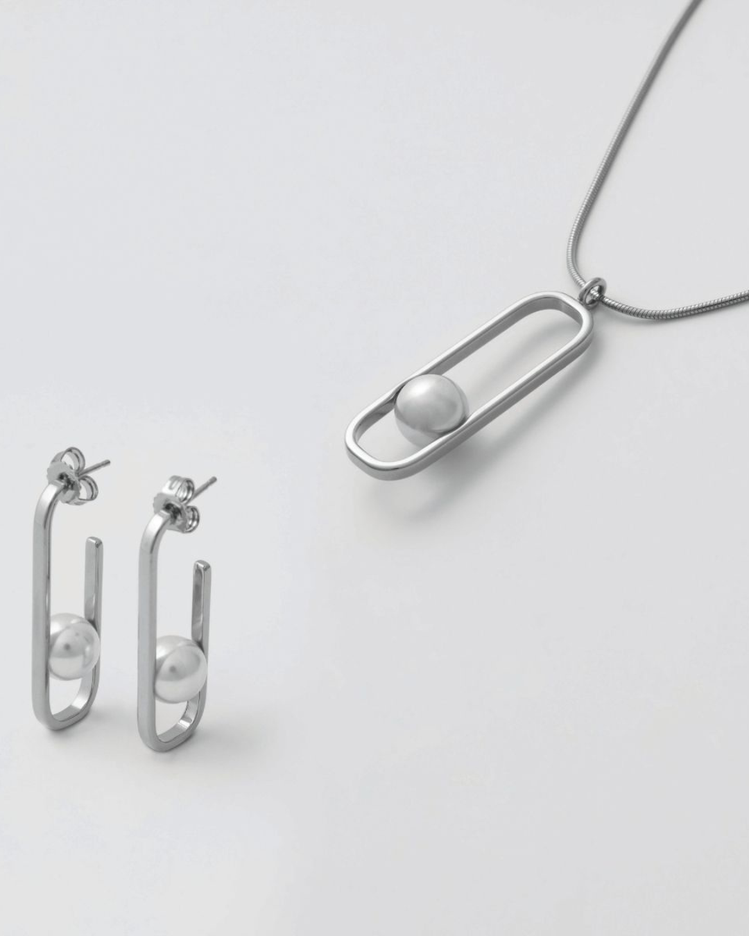 BRINCOS PRATA MAJORICA