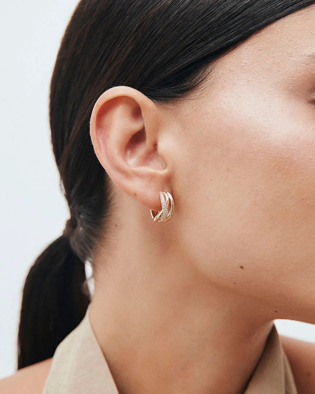 BRINCOS DUNA INTERLACED HOOPS